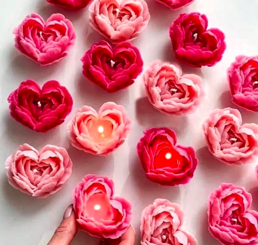 Heart flower candle